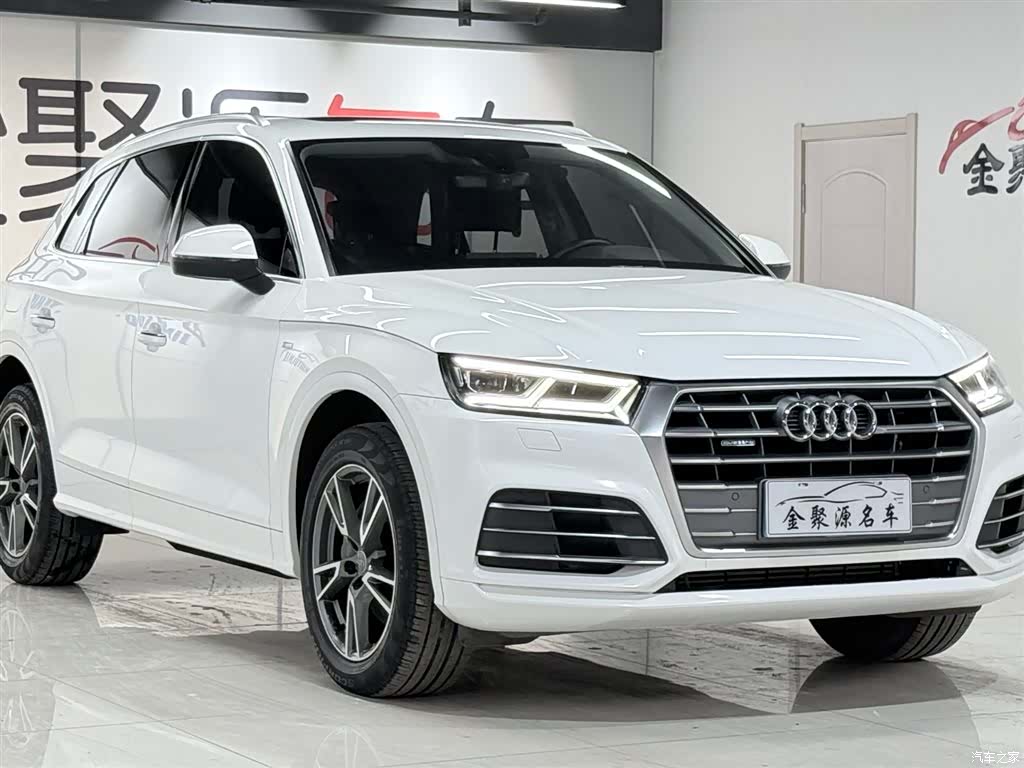 Audi Q5L, 2019 3