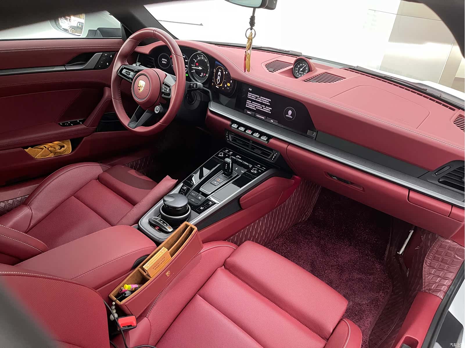 Porsche 911, 2024 21