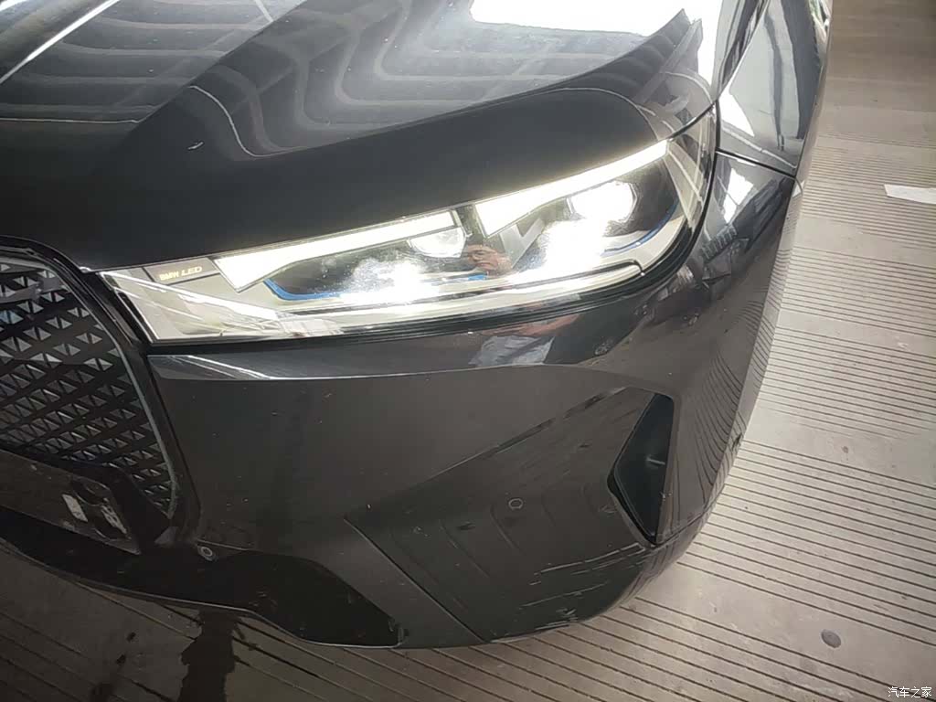 BMW iX, 2023 24