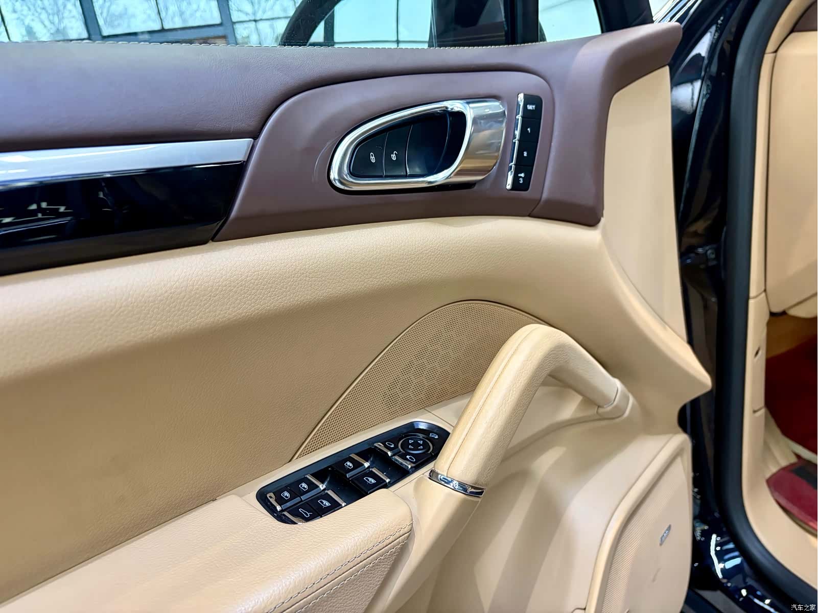 Porsche Cayenne, 2014 7