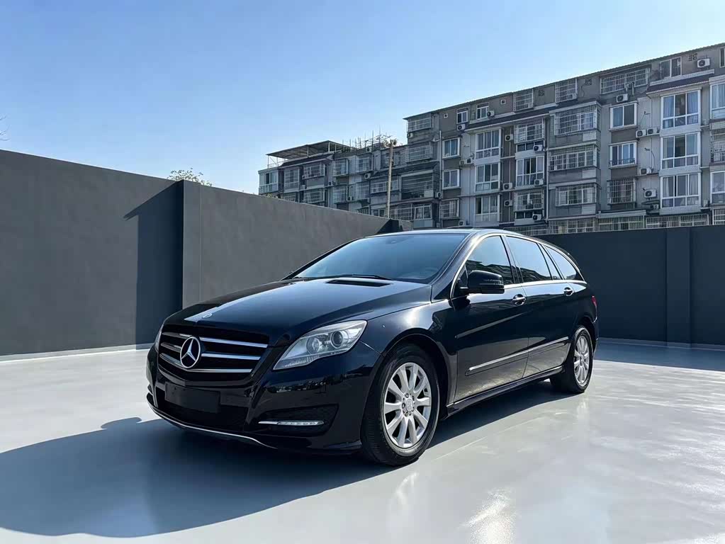 Mercedes-Benz R