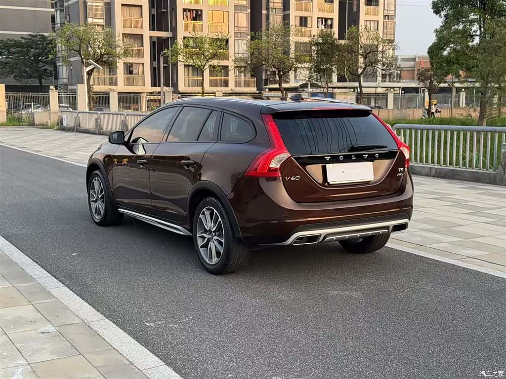 Volvo V60, 2018 24
