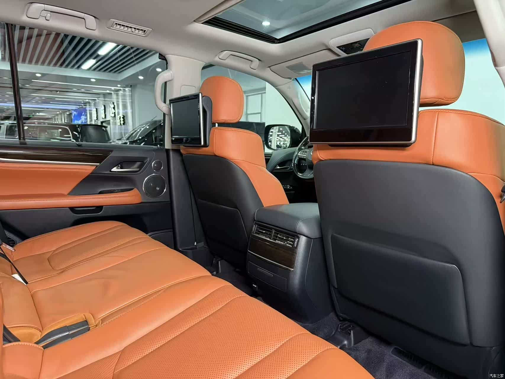 Lexus LX, 2016 15