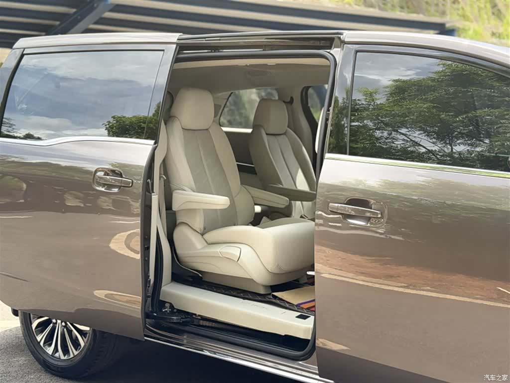Buick GL8, 2023 6