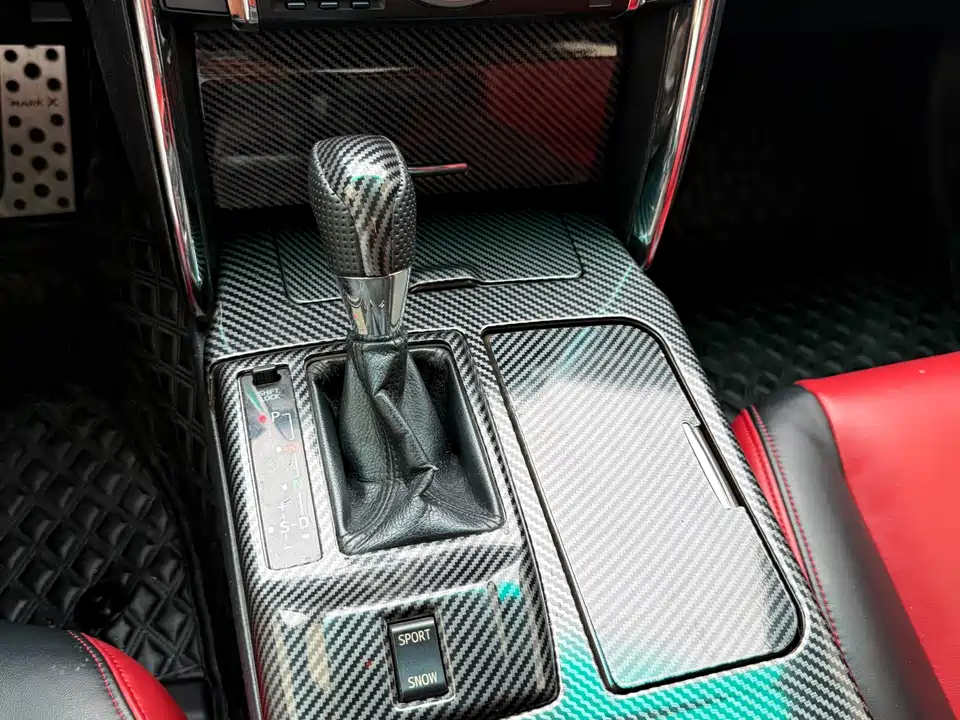 Toyota Reiz