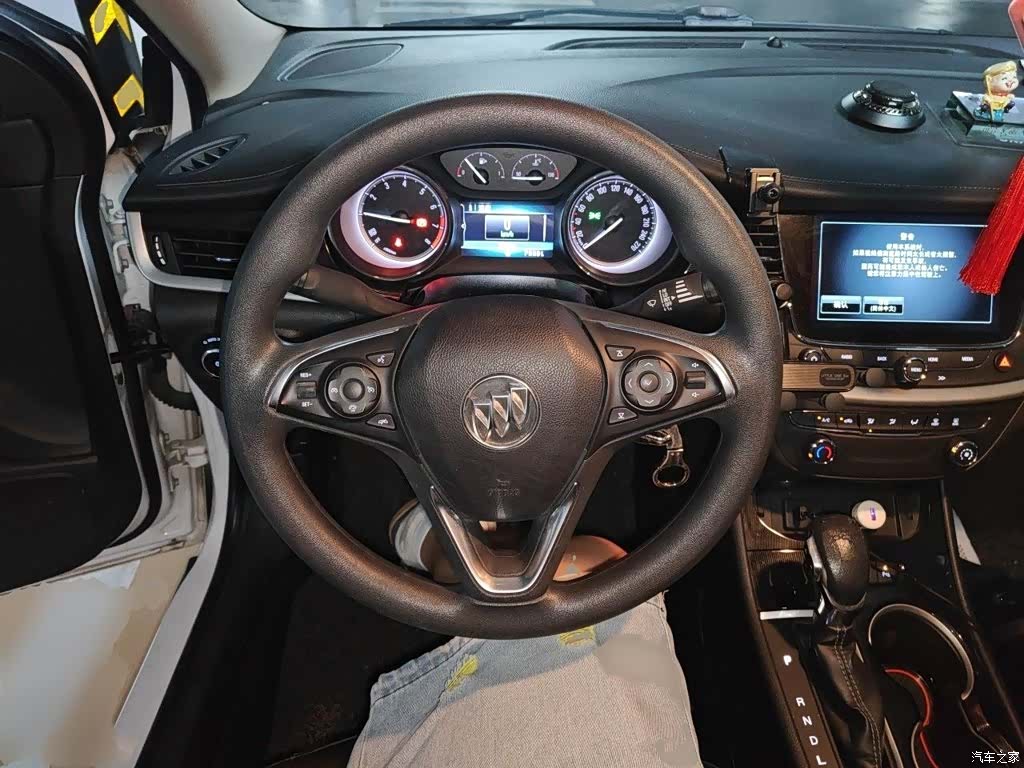 Buick Verano, 2015 3