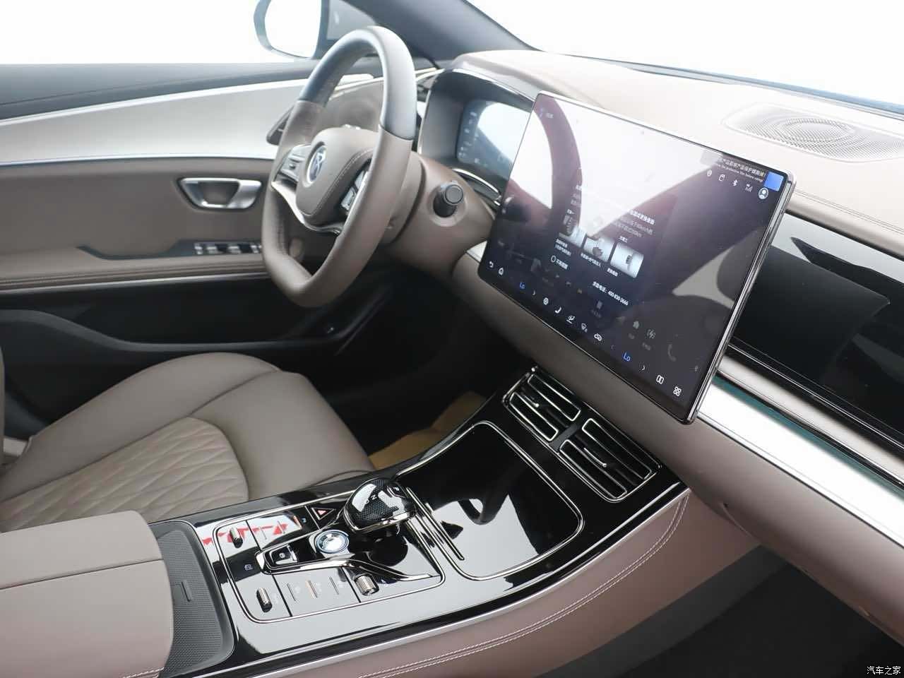 BYD Han, 2025 9