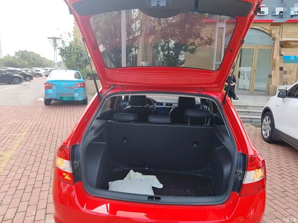 Skoda V, 2019 19
