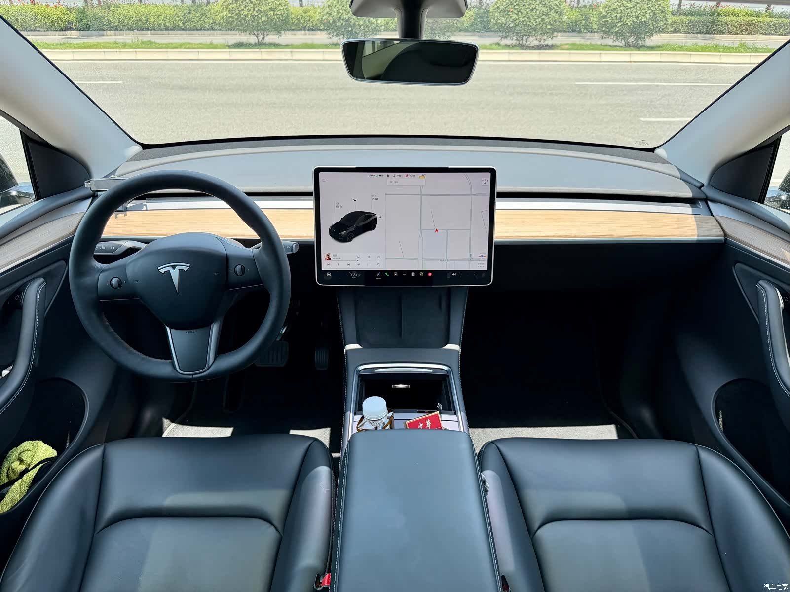 Tesla Model Y, 2021 7