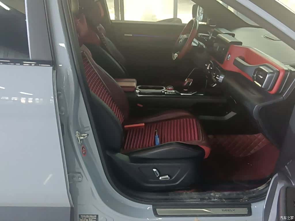 Geely Icon, 2020 25