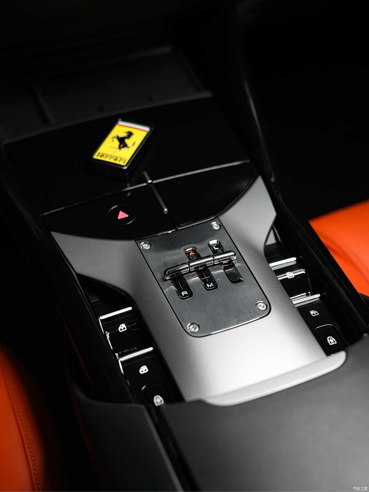 Ferrari Purosangue, 2024 15
