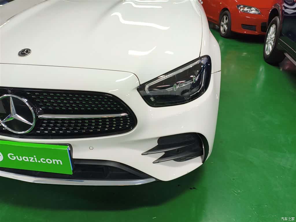 Mercedes-Benz E-Class, 2022 15