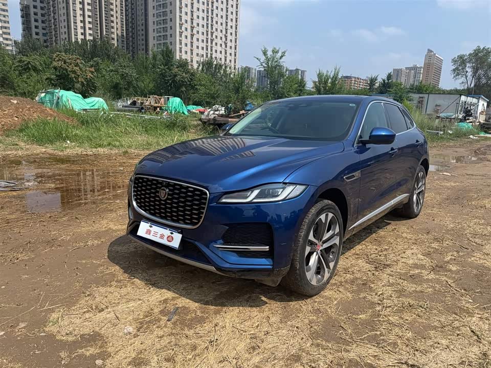 Jaguar F-PACE