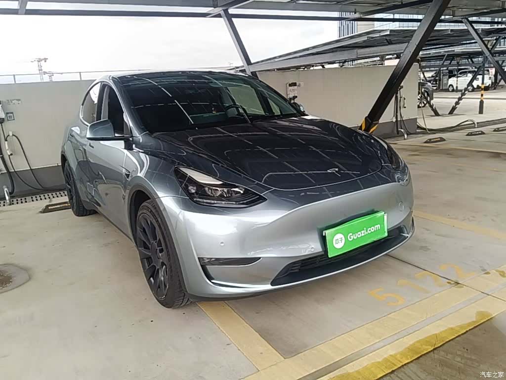 Tesla Model Y, 2021 4
