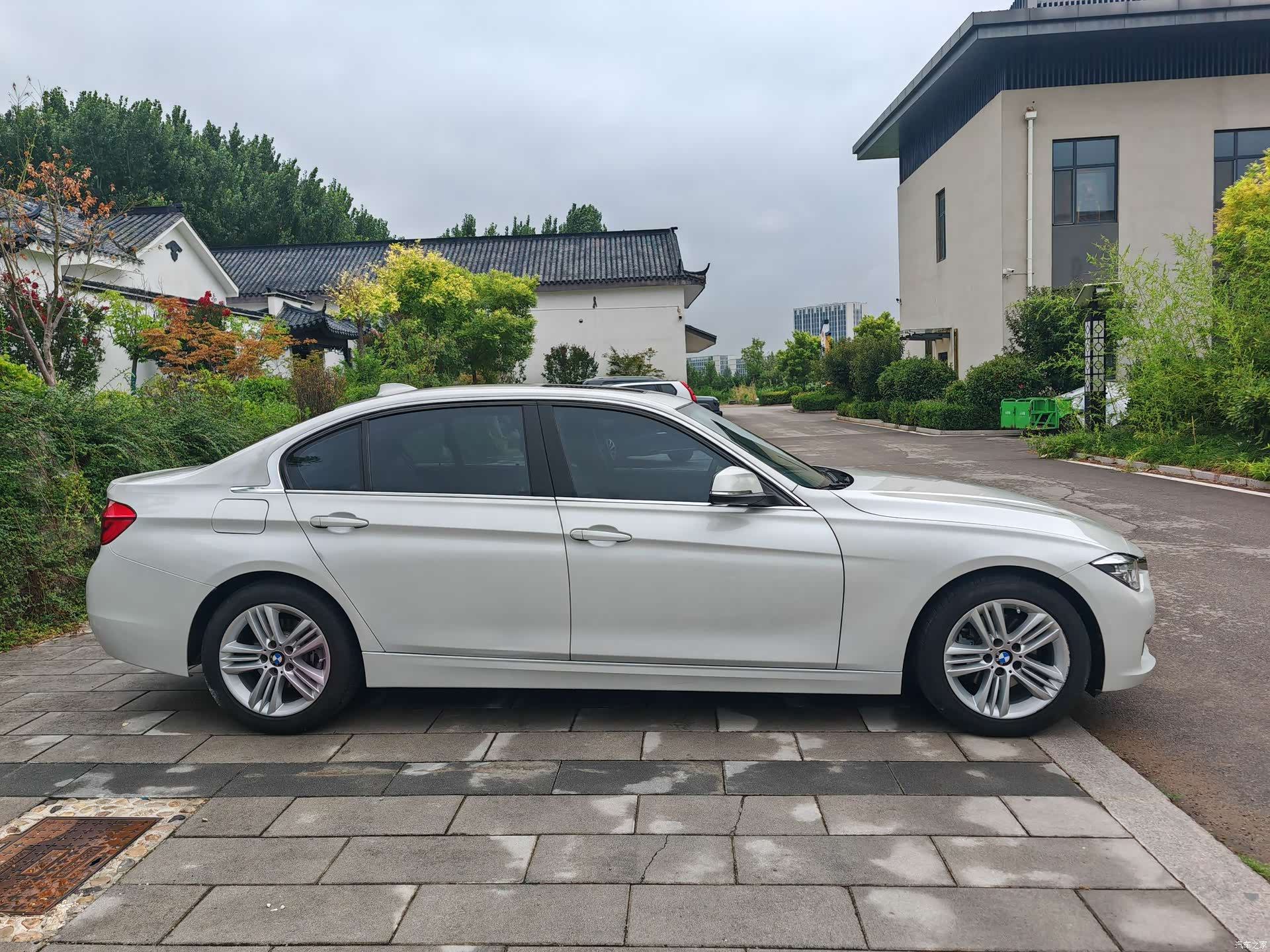 BMW 3 Series, 2017 7