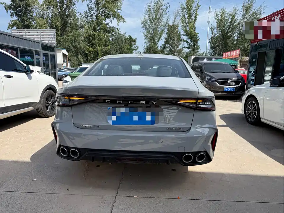 Chery Arrizo 8