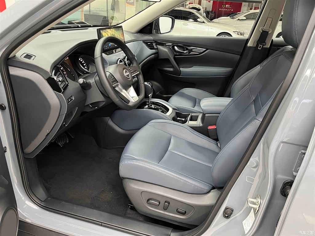 Nissan X-Trail, 2025 10