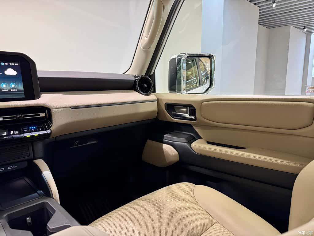 Toyota Prado, 2024 26