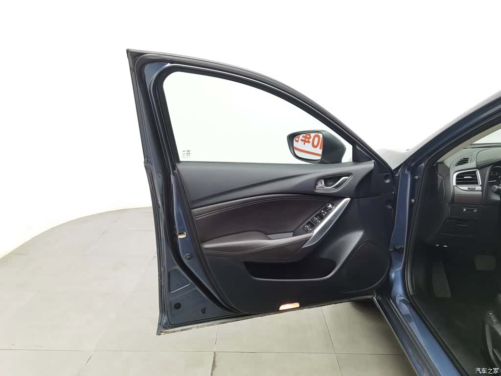 Mazda Atenza, 2016 8