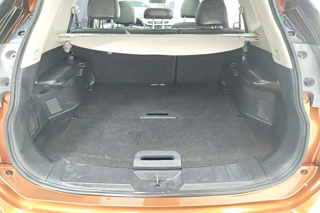 Nissan X-Trail, 2017 4