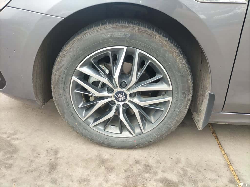 BYD Qin, 2022 25