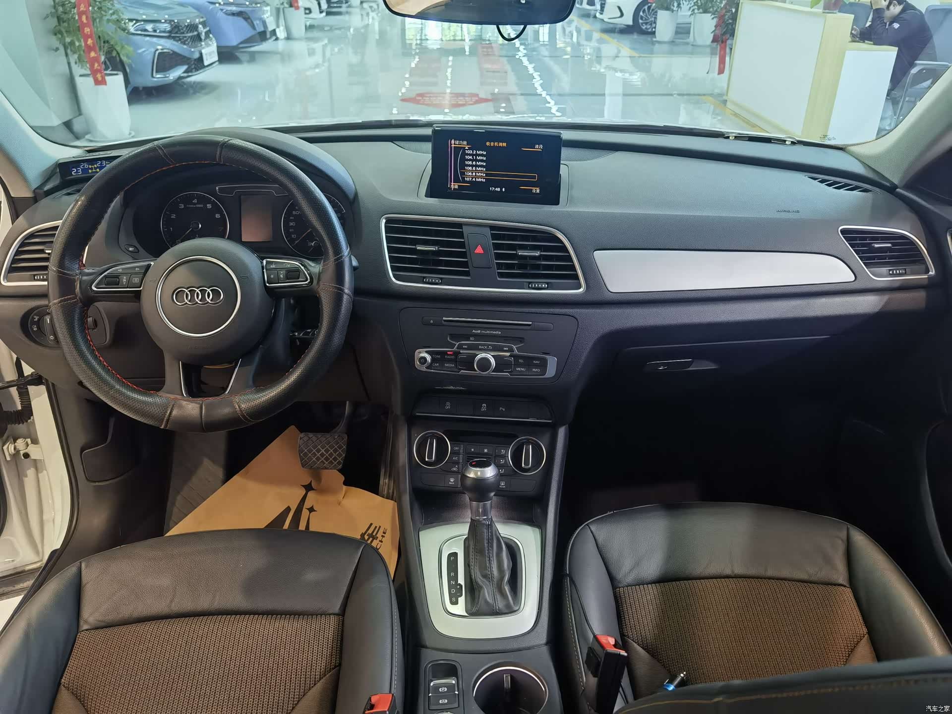 Audi Q3, 2018 12