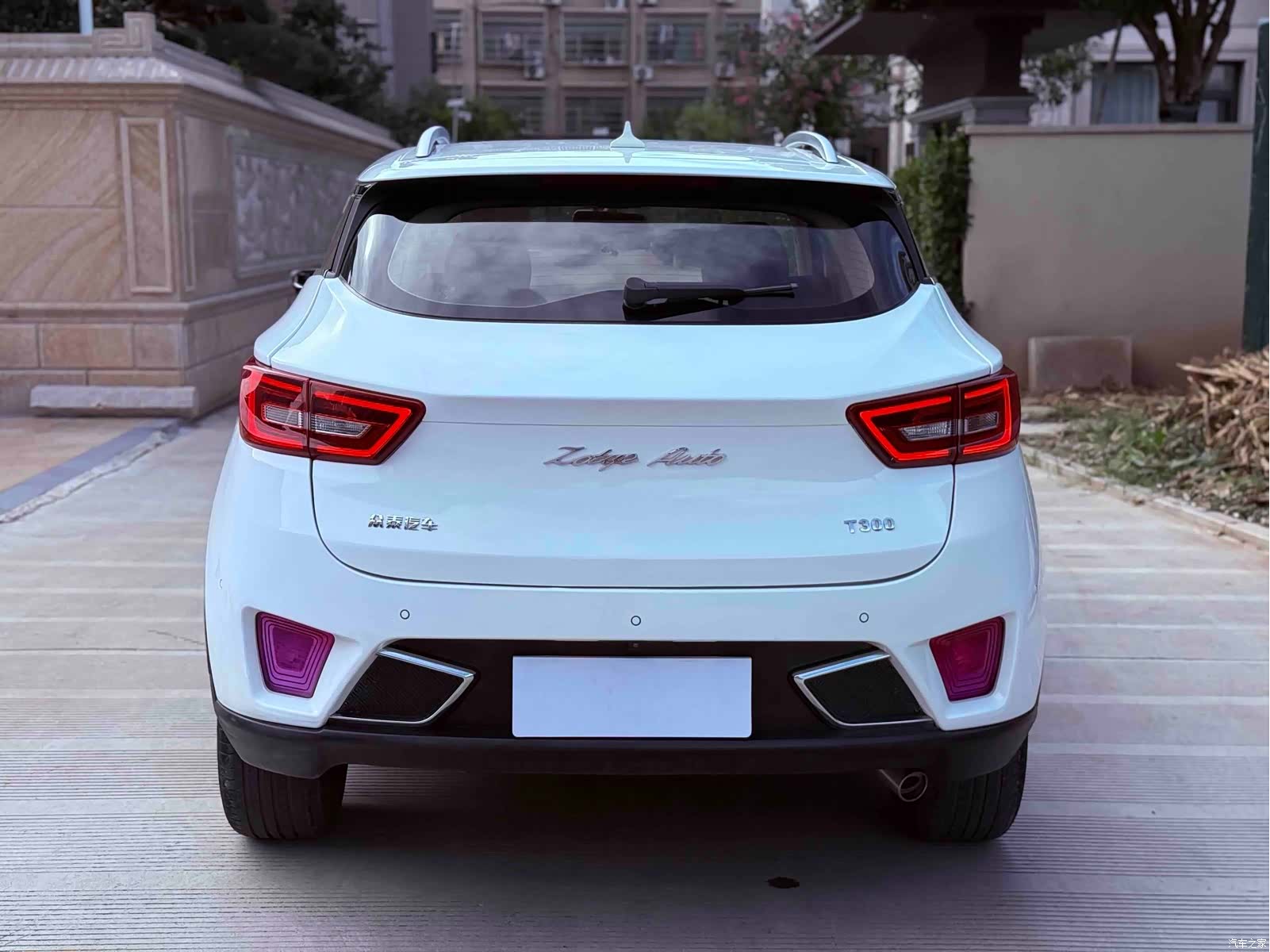 Zotye T300, 2019 10