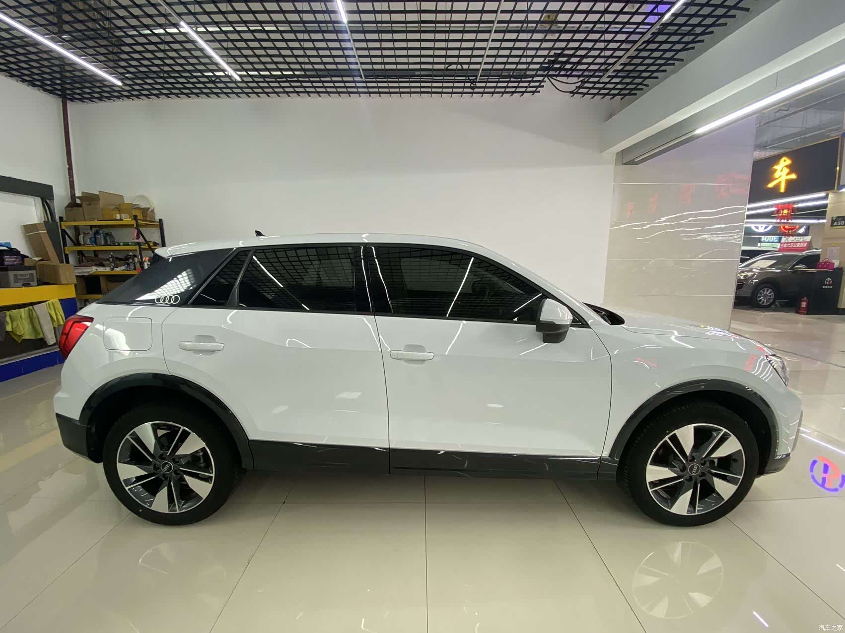 Audi Q2L, 2022 4