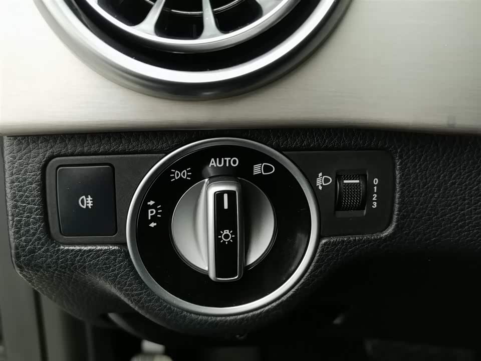 Mercedes-Benz GLK class