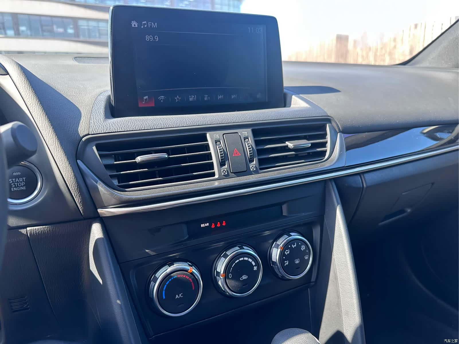 Mazda CX-4, 2022 11