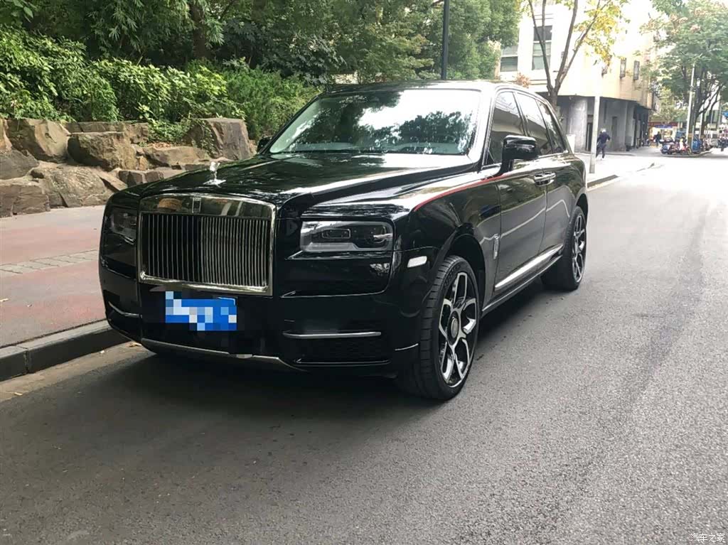 Rolls-Royce Cullinan, 2020 1