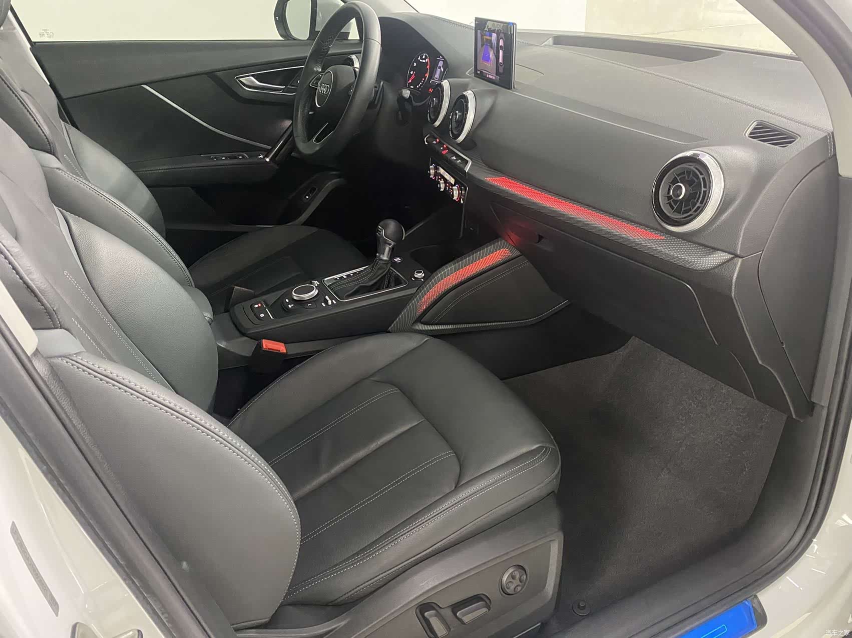 Audi Q2L, 2022 18