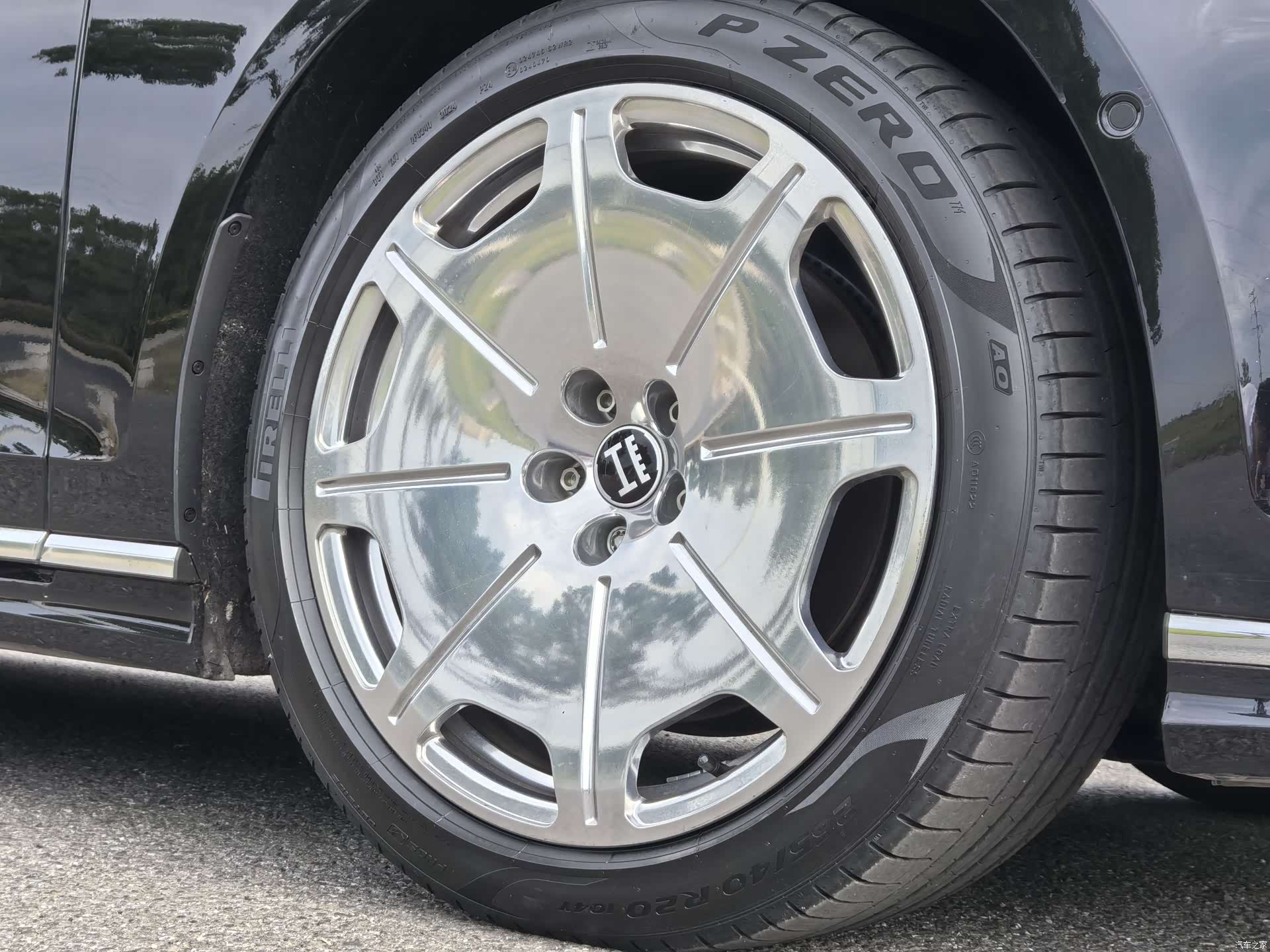 Audi A8L, 2025 4
