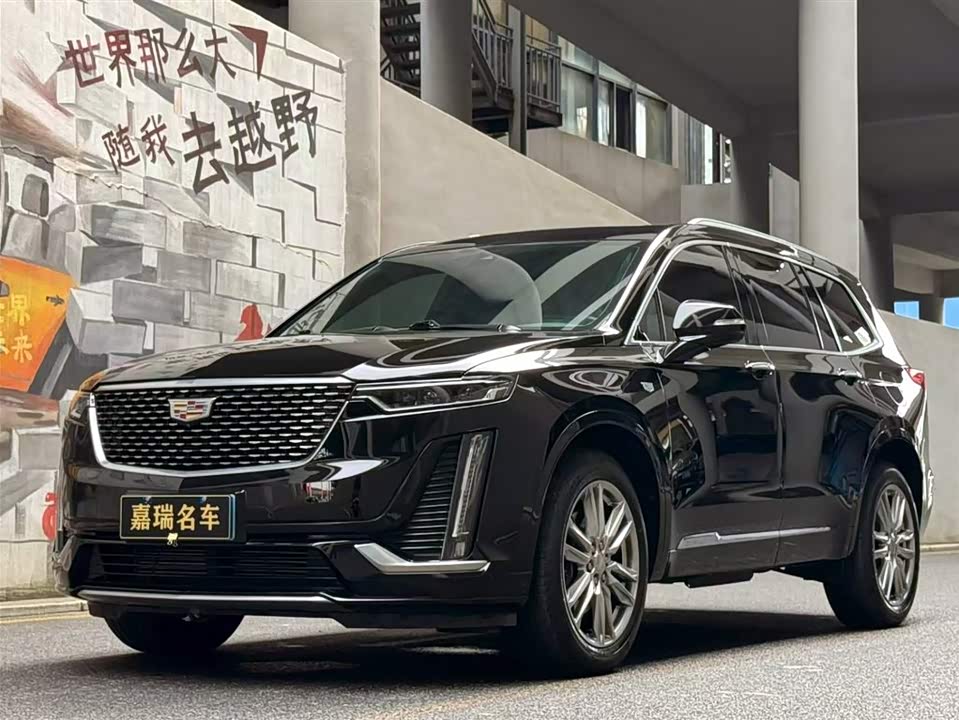 Cadillac XT6