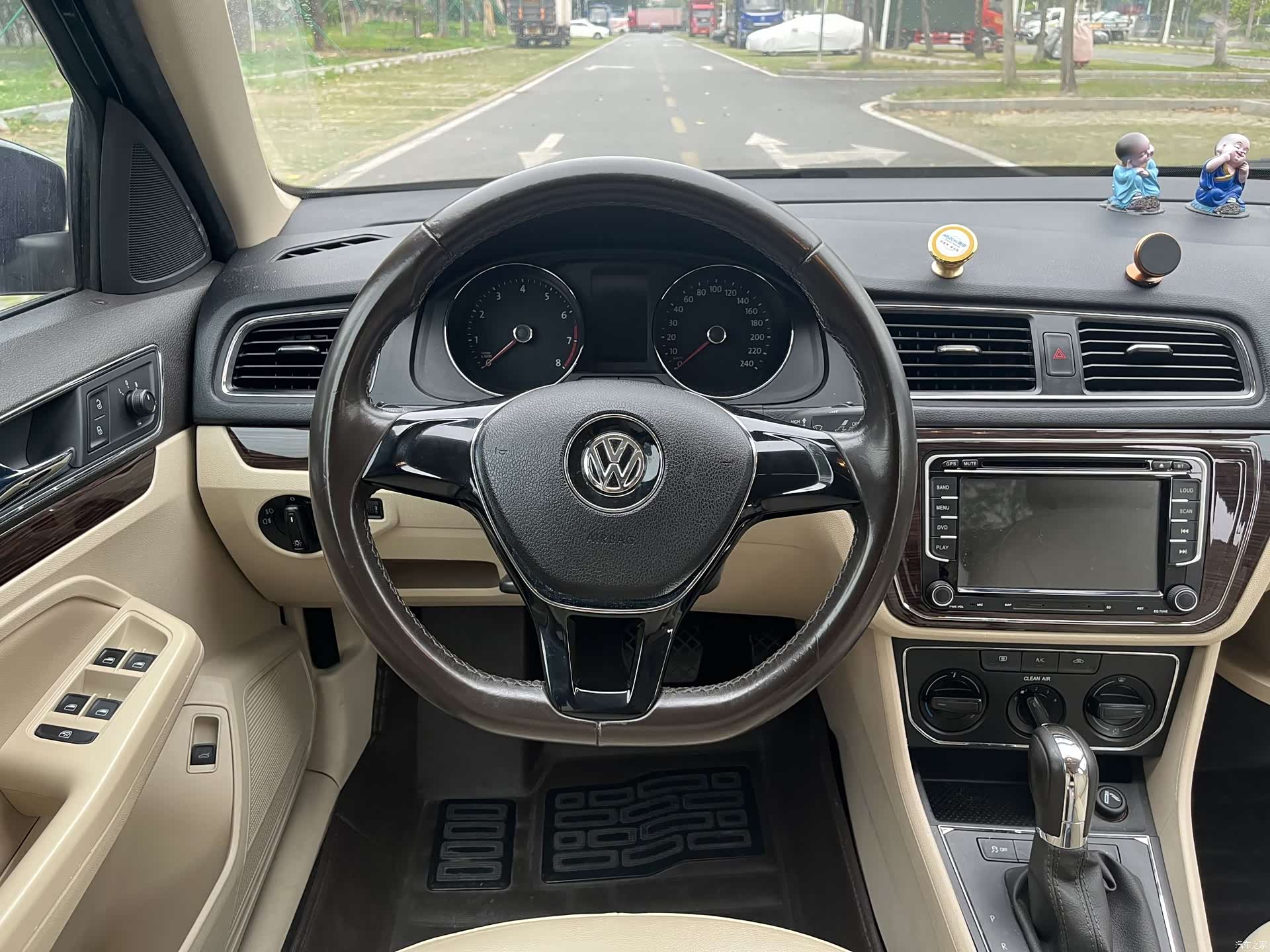 Volkswagen Lavida, 2016 7