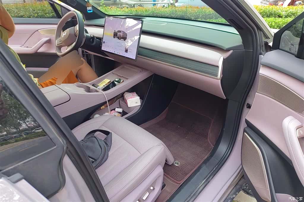 NIO L60, 2025 8