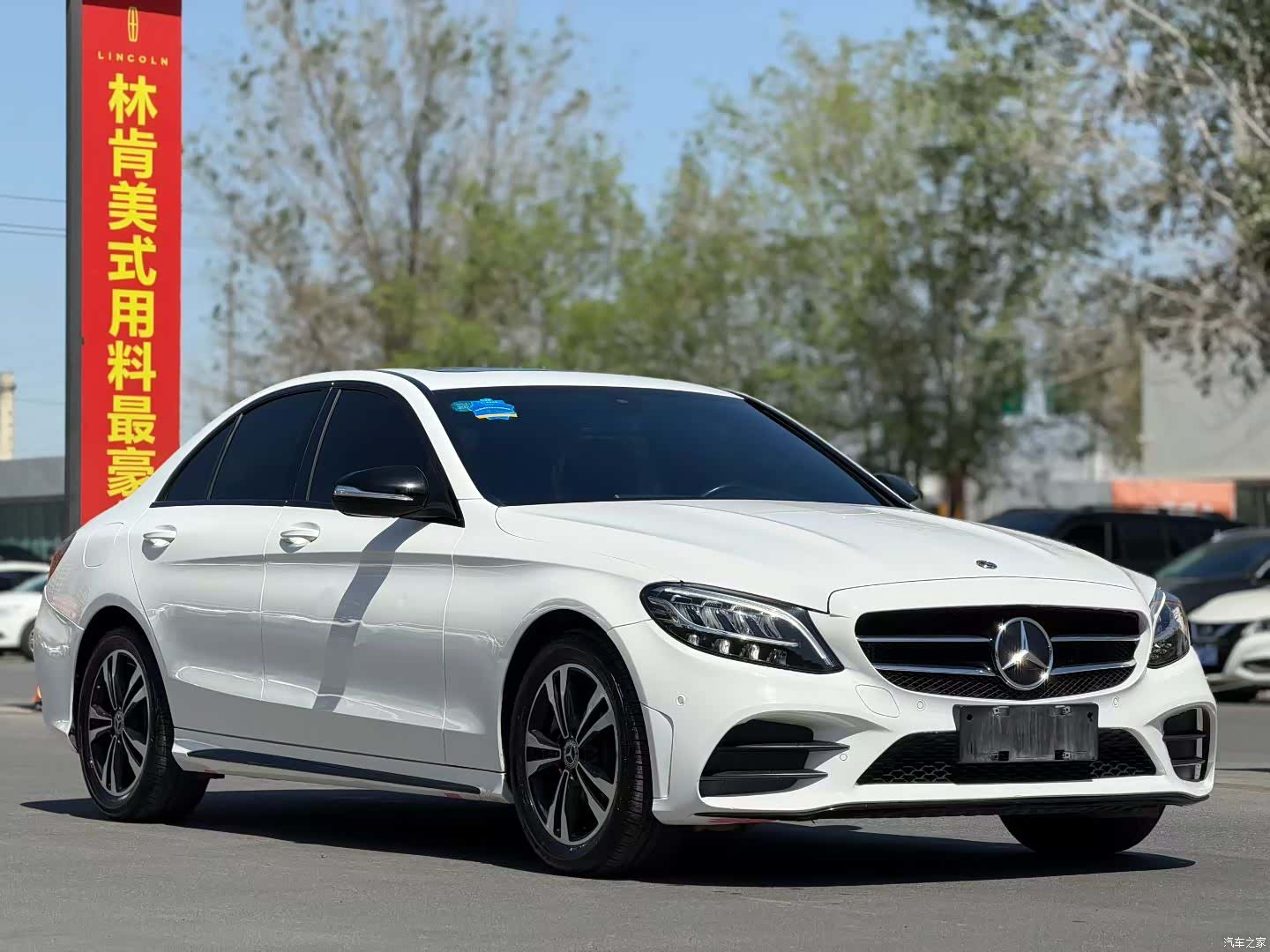 Mercedes-Benz C-Class, 2019 3