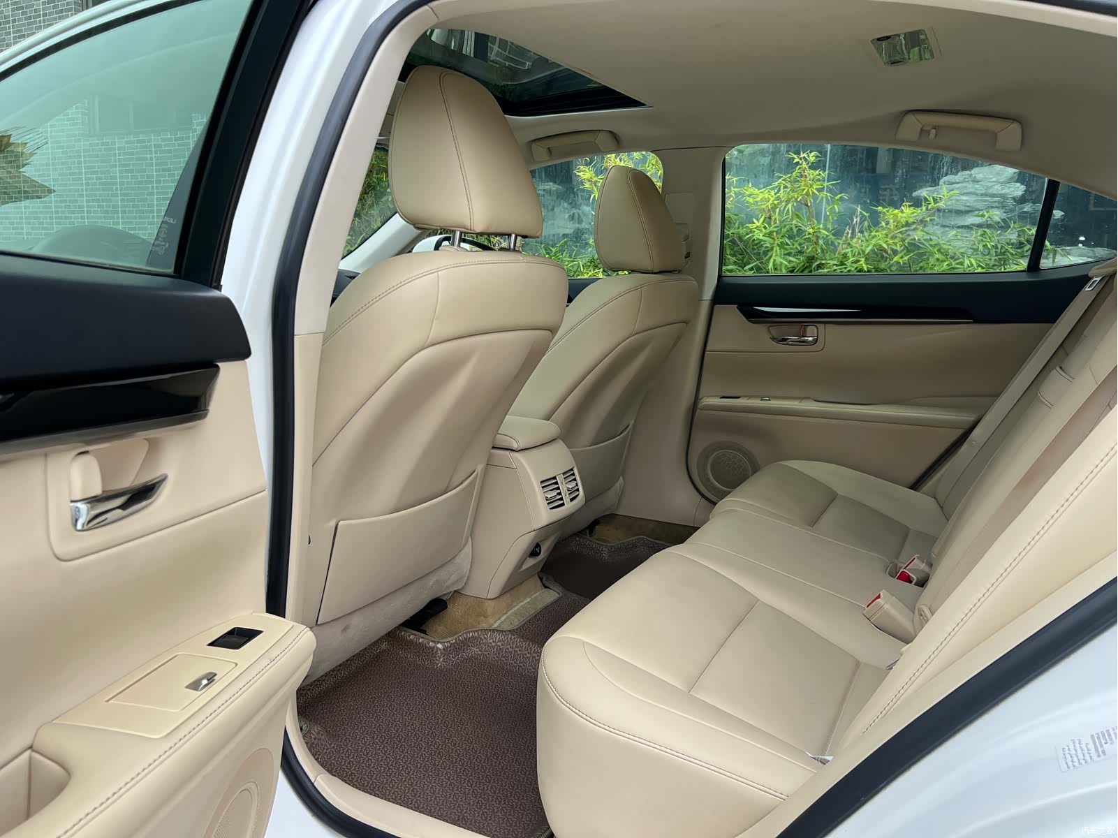 Lexus ES, 2014 11