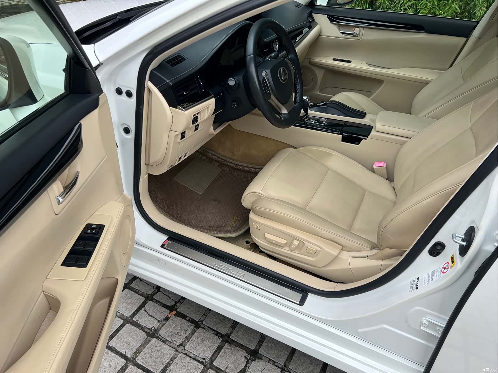 Lexus ES, 2014 6