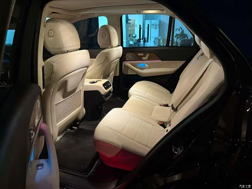 Mercedes-Benz GLE, 2024 7