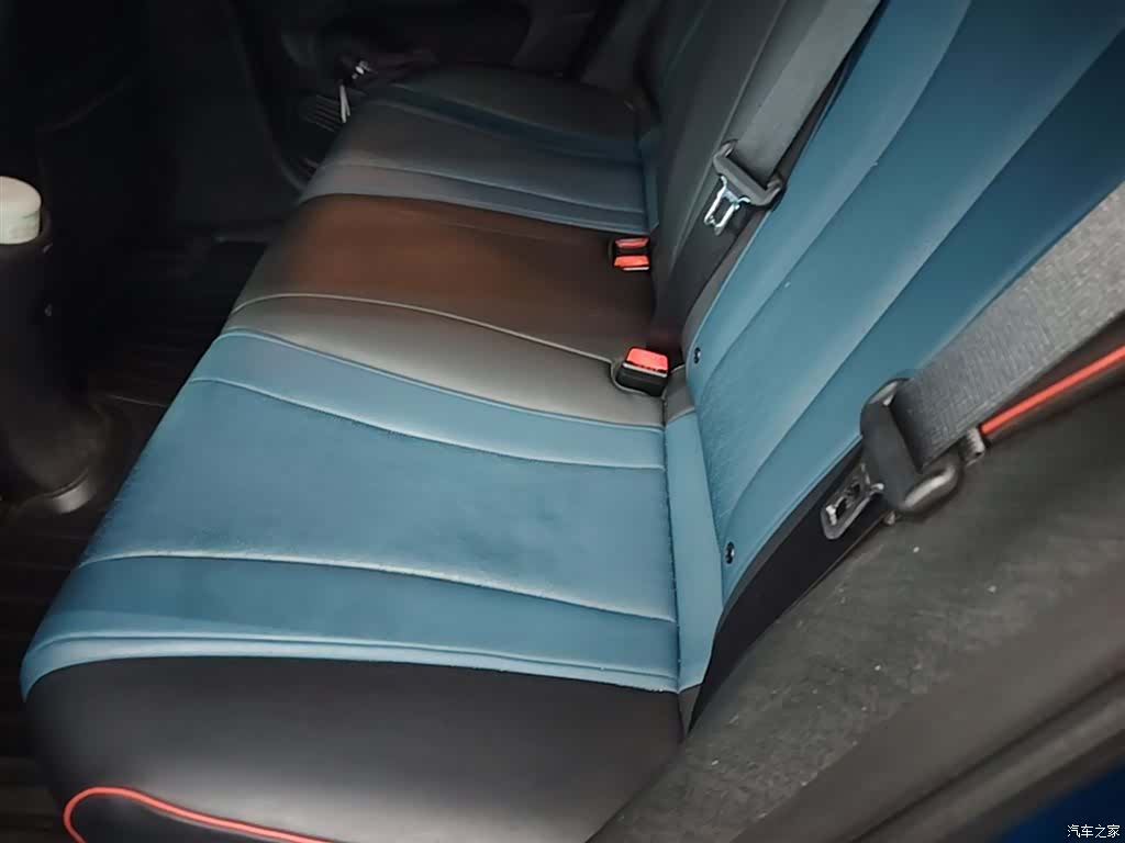 BYD Dolphin, 2023 16