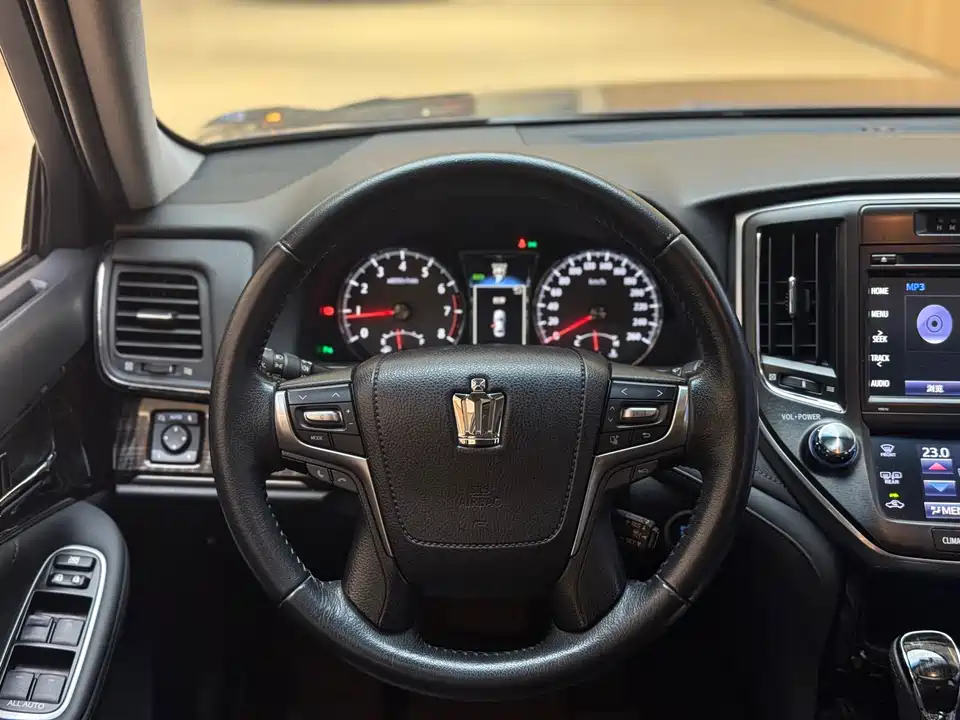 Toyota crown Toyota crown