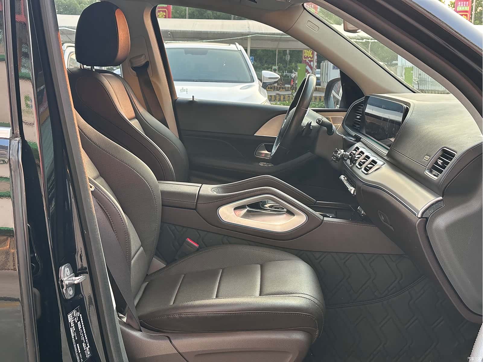 Mercedes-Benz GLE, 2020 8