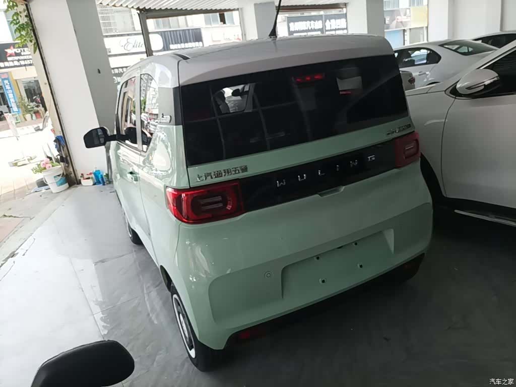 Wuling Yuan, 2022 все фото
