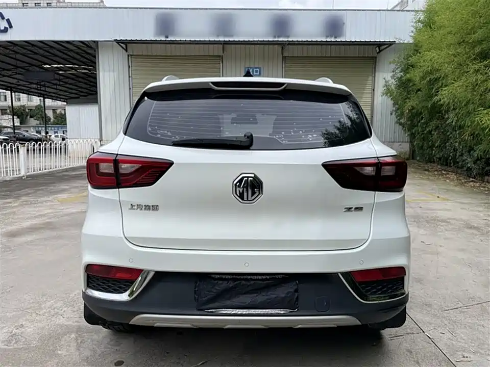 MG ZS