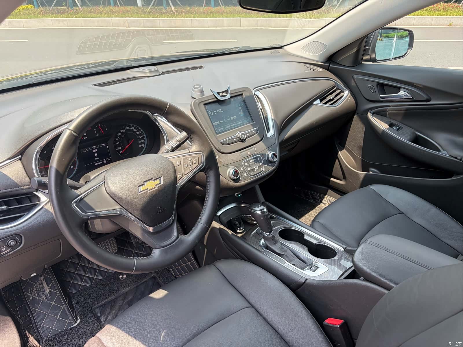 Chevrolet XL, 2018 3