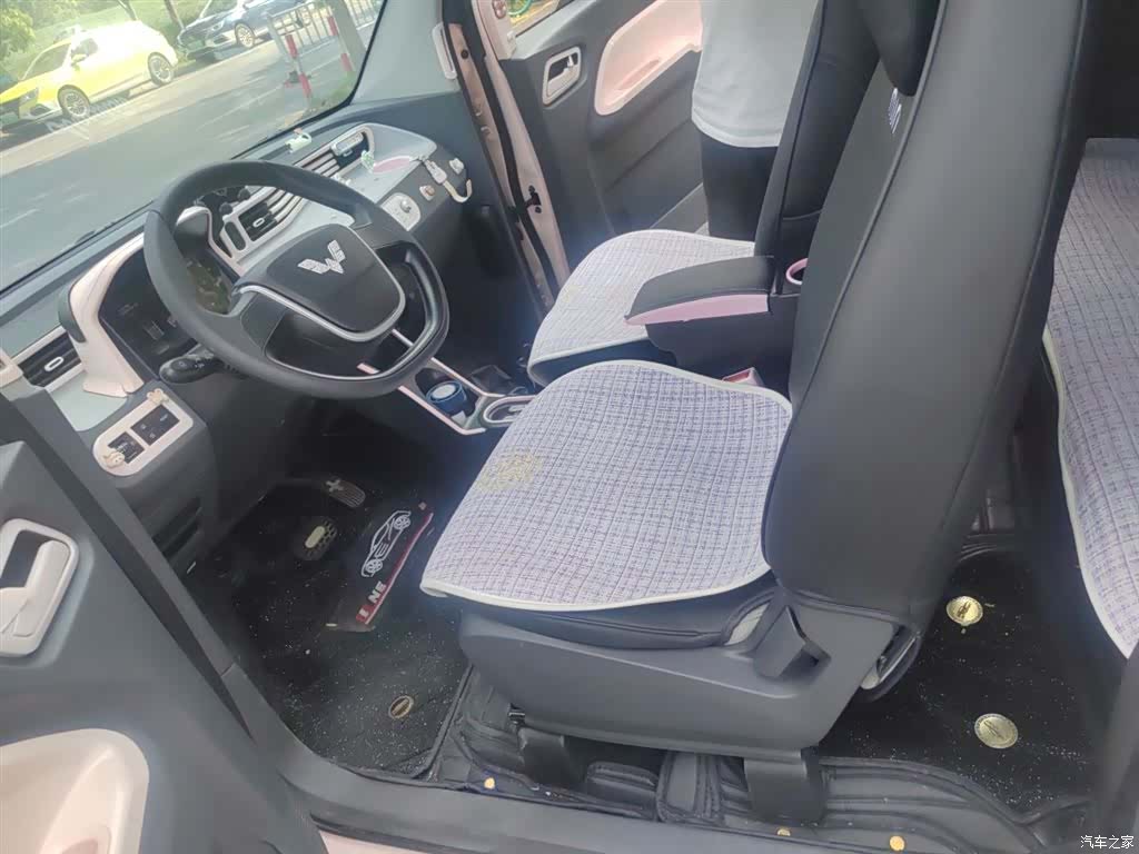 Wuling MINIEV, 2022 8