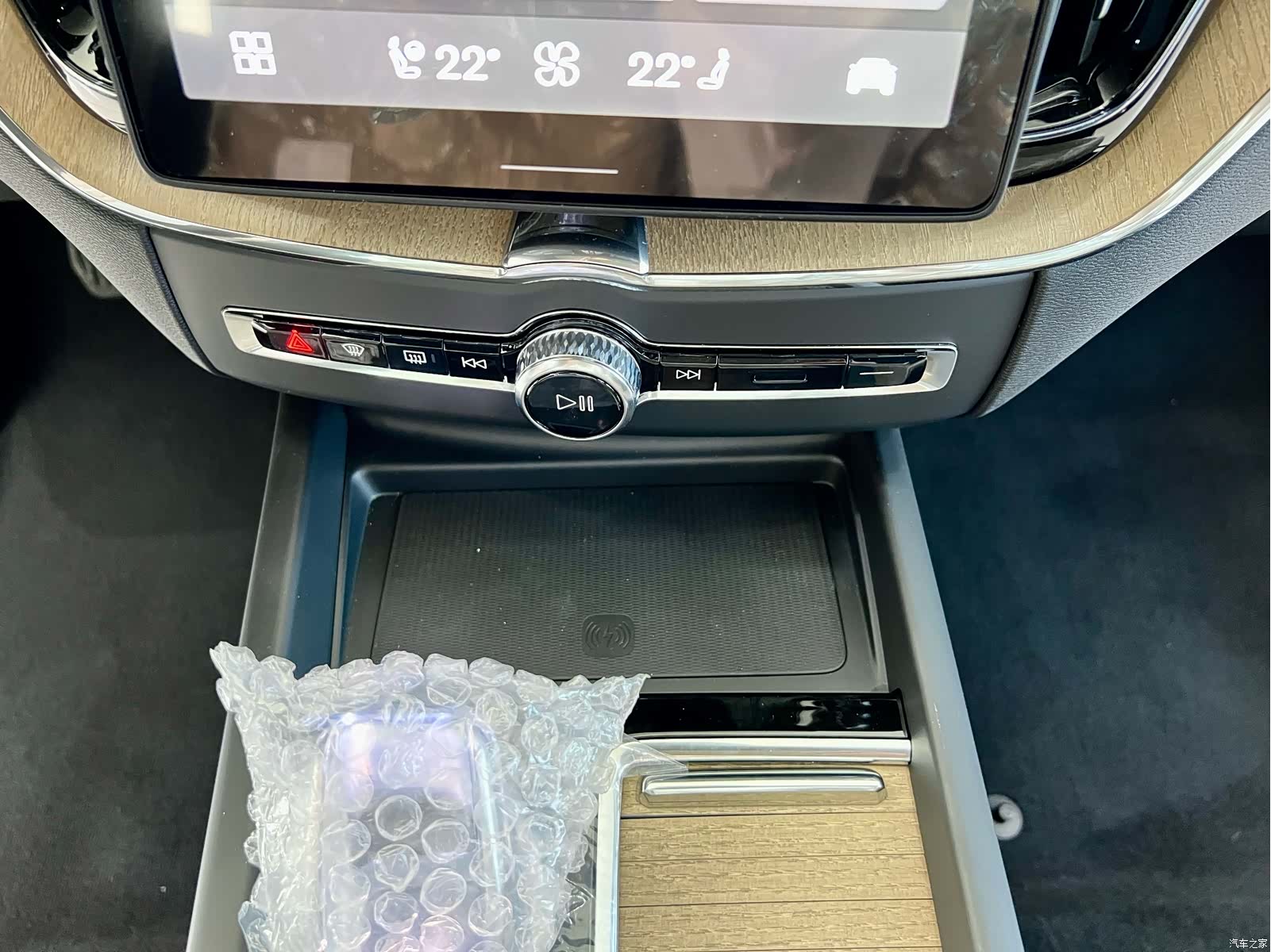 Volvo XC60, 2026 16