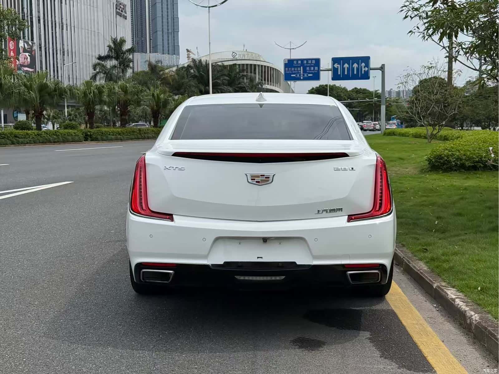 Cadillac XTS, 2018 все фото