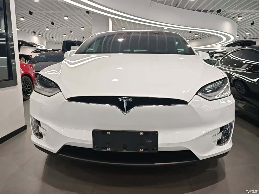 Tesla Model X, 2020 3